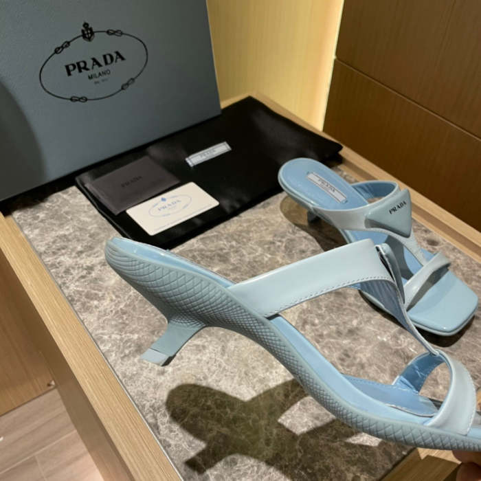 Flat leather sandals slippers , size 35-40 , with box, SS60-1384-1389