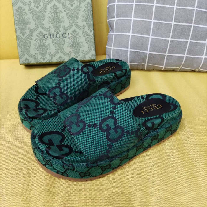 Flat leather sandals slippers , size 34-44 , with box, SS60-1395