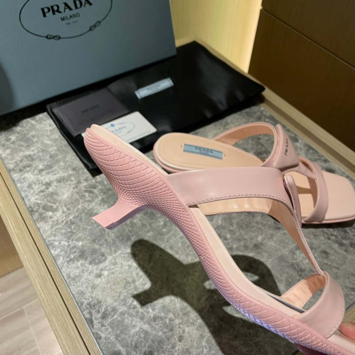 Flat leather sandals slippers , size 35-40 , with box, SS60-1384-1389