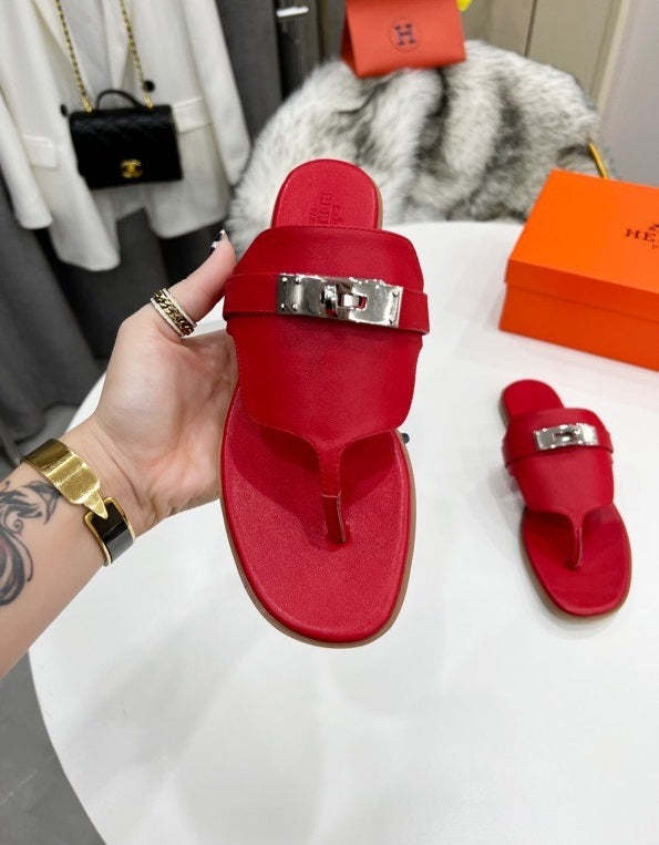 Flat leather sandals slippers , size 35-44 ,with box, SS70-1202-1207