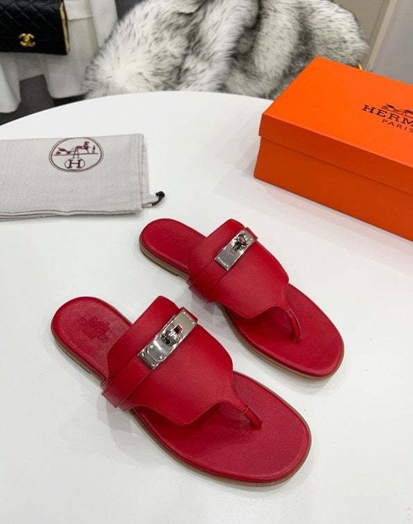 Flat leather sandals slippers , size 35-44 ,with box, SS70-1202-1207