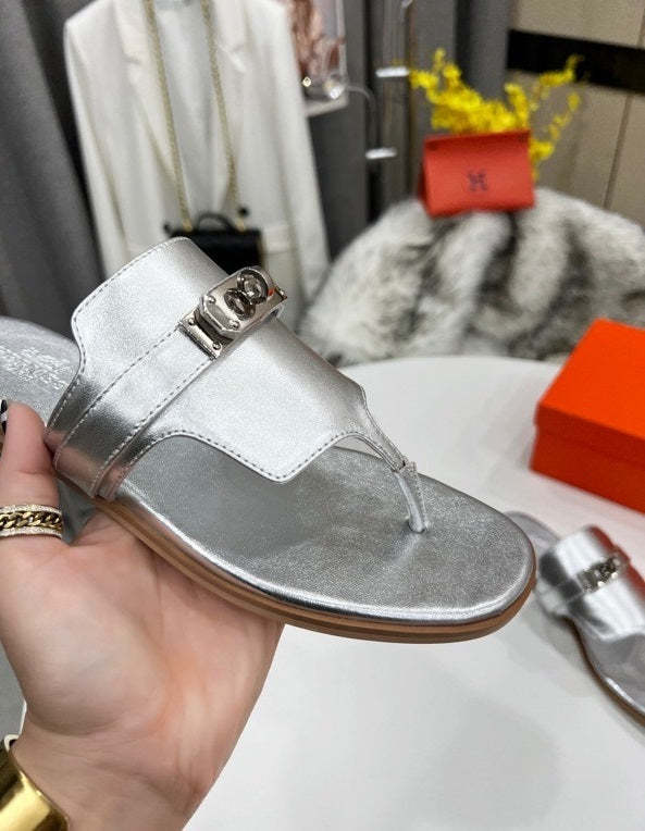 Flat leather sandals slippers , size 35-44 ,with box, SS70-1202-1207