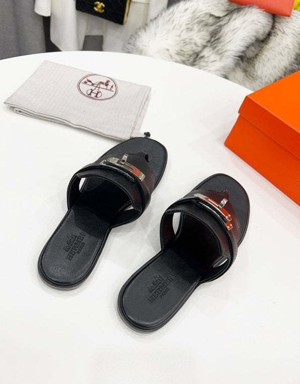Flat leather sandals slippers , size 35-44 ,with box, SS70-1202-1207