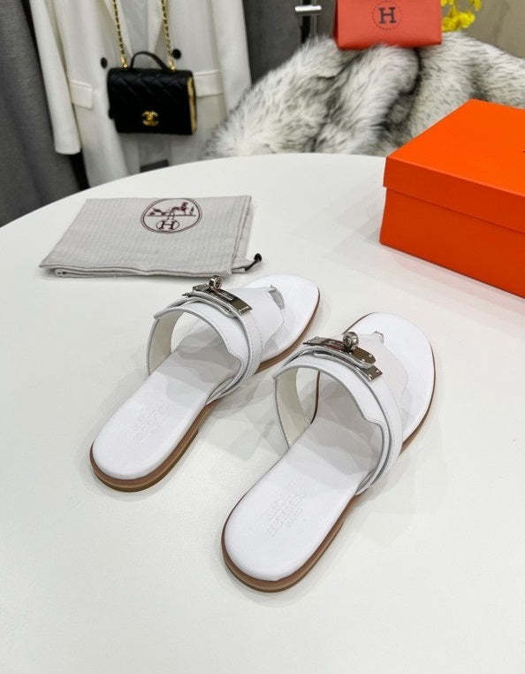 Flat leather sandals slippers , size 35-44 ,with box, SS70-1202-1207
