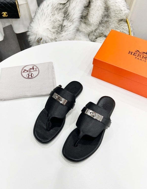 Flat leather sandals slippers , size 35-44 ,with box, SS70-1202-1207