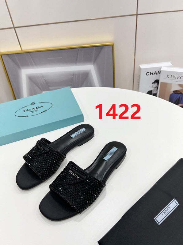 Flat leather sandals slippers , size 35-40 ,with box, SS60-1421-1422