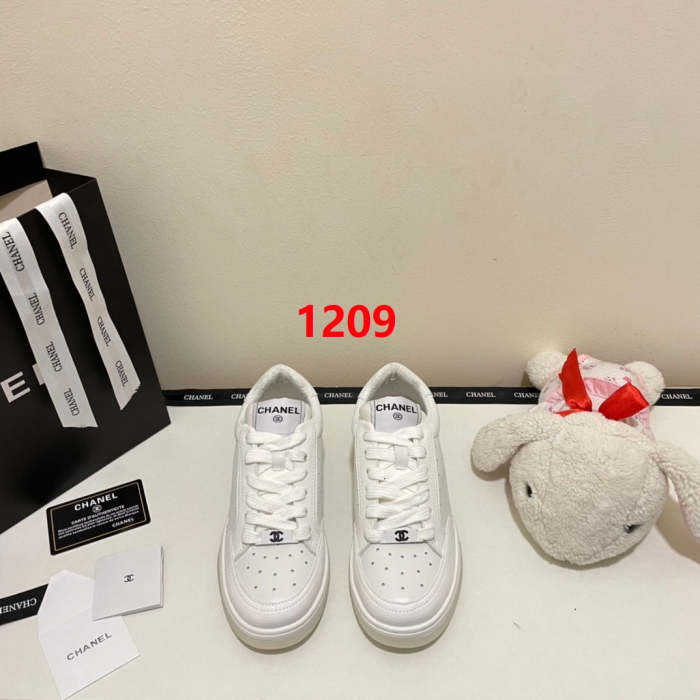 women flat sneakers shoes, size 34-40, with box , SS70-1208-1210