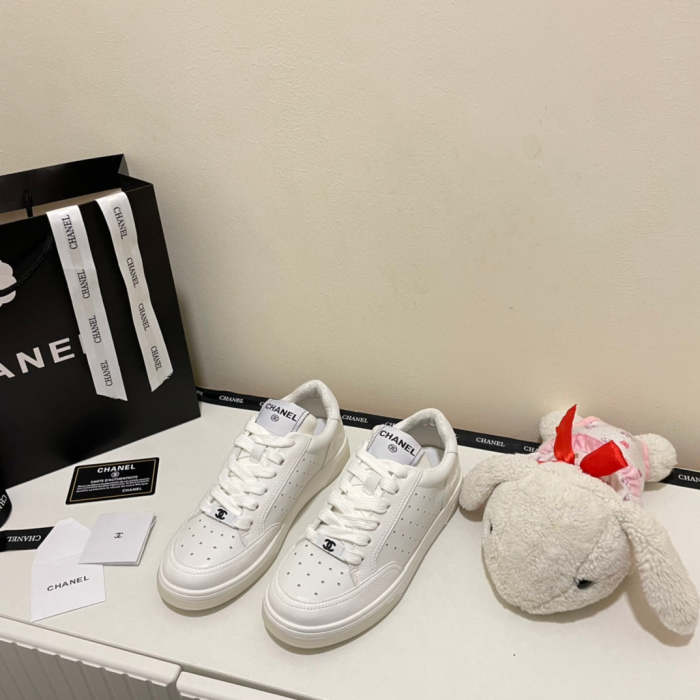 women flat sneakers shoes, size 34-40, with box , SS70-1208-1210