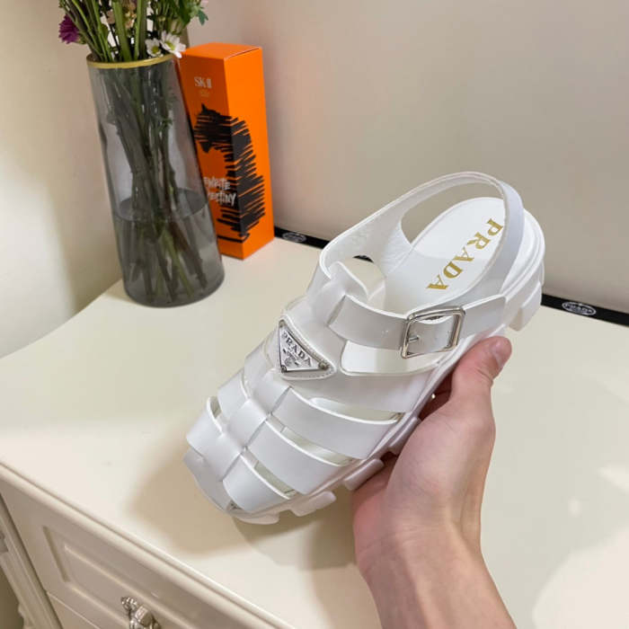 Flat leather sandals slippers , size 35-41 ,with box, SS70-1249-1250