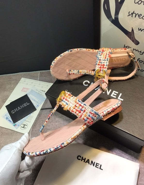 Flat leather sandals slippers , size 35-40 ,with box, SS70-1224-1225