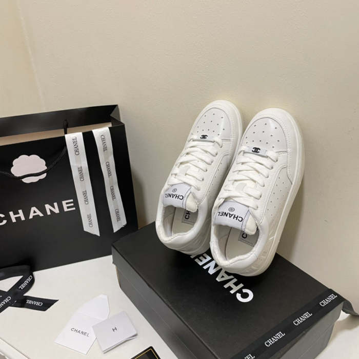 women flat sneakers shoes, size 34-40, with box , SS70-1208-1210