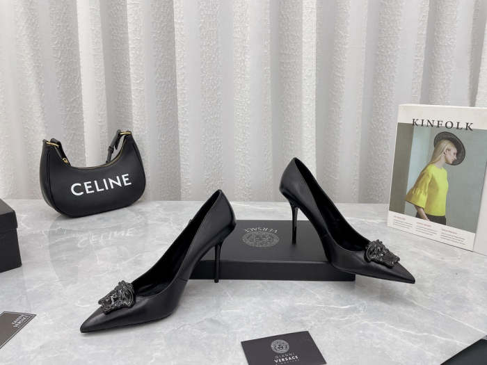 women heel shoes, heel 6.5cm,size 34-41, with box, SS70-1212