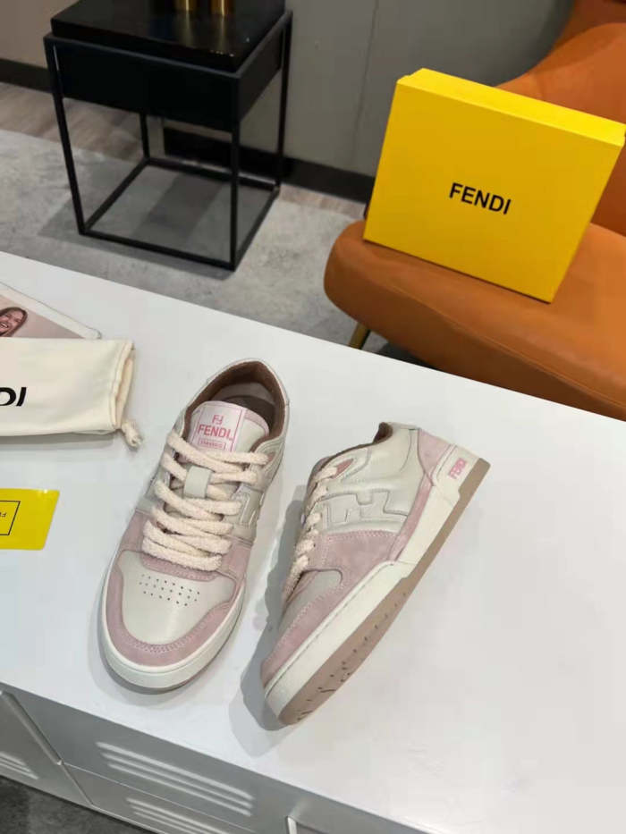 women men flat sneakers shoes, size 35-44, with box , SS110-202-205