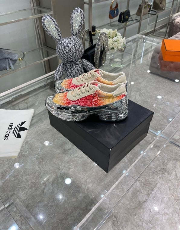 women men flat sneakers shoes, size 35-45, with box , SS138-38-44