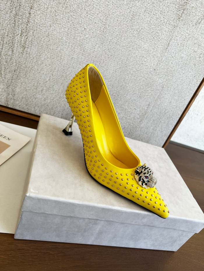 women heel shoes, heel 7.5cm,size 35-41, with box, SS110-194-201