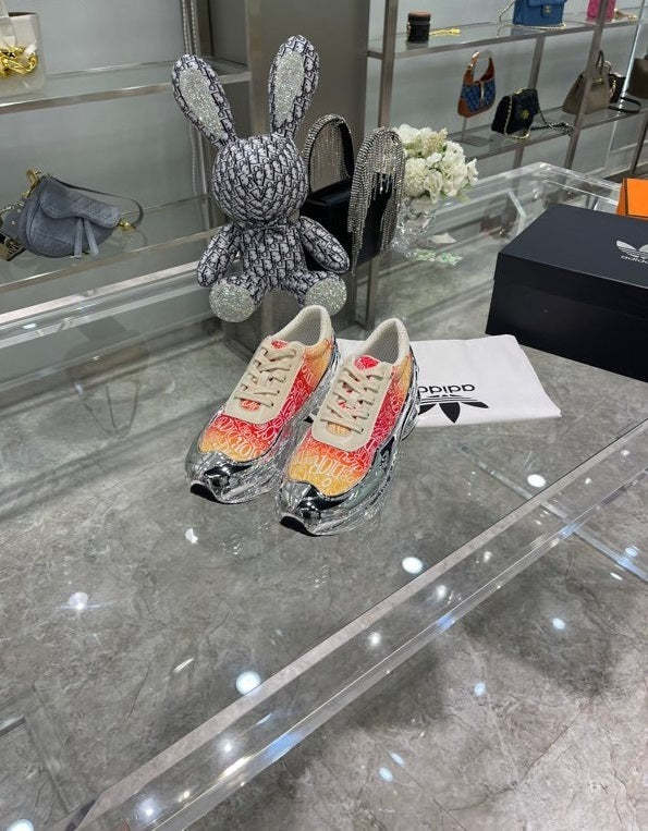 women men flat sneakers shoes, size 35-45, with box , SS138-38-44