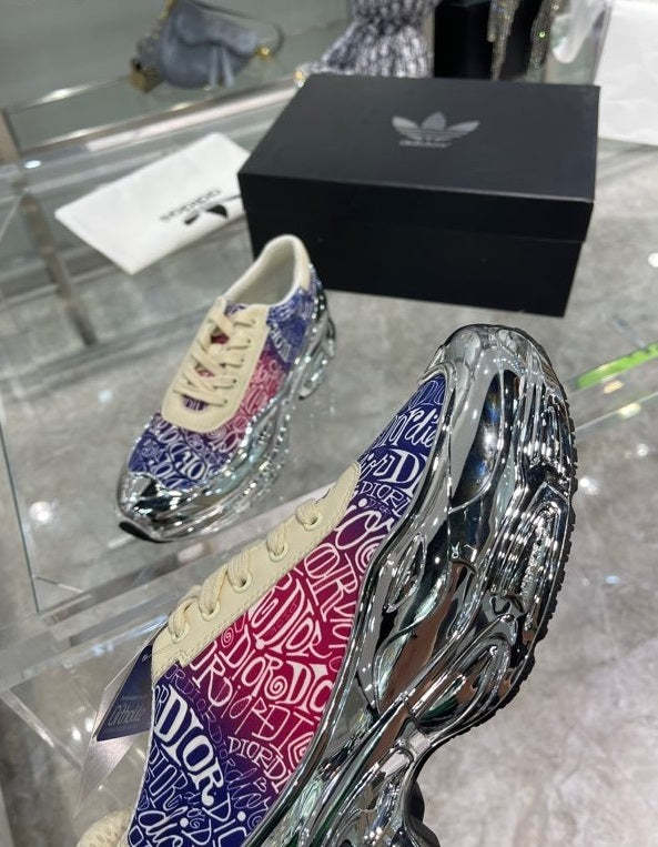 women men flat sneakers shoes, size 35-45, with box , SS138-38-44