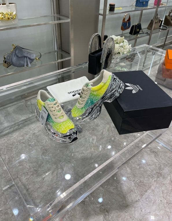 women men flat sneakers shoes, size 35-45, with box , SS138-38-44