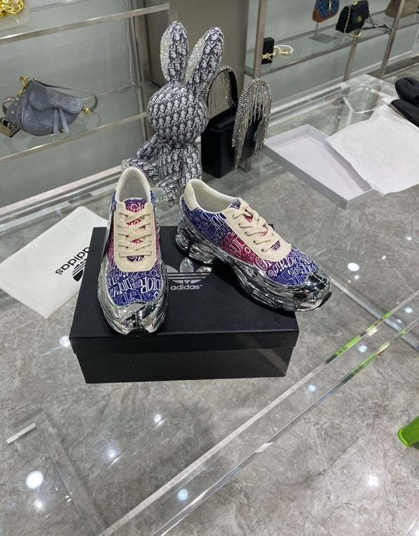 women men flat sneakers shoes, size 35-45, with box , SS138-38-44