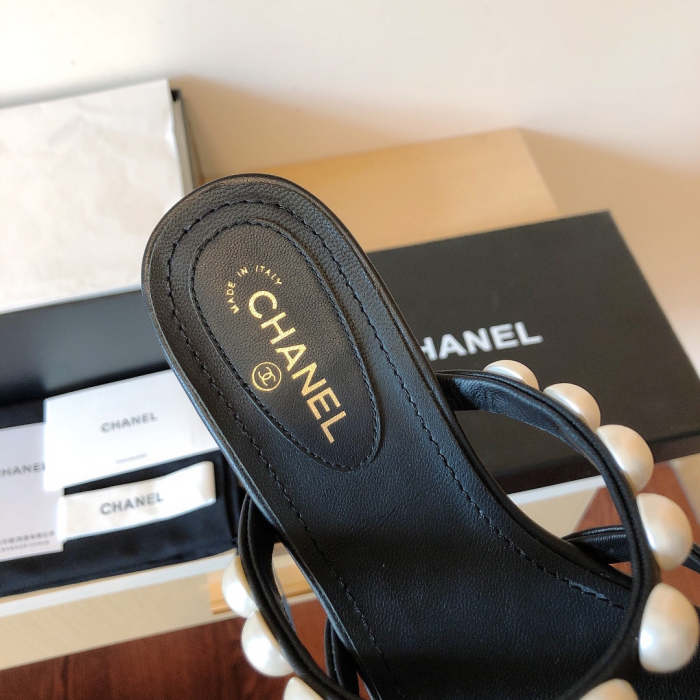 Flat leather sandals slippers , size 34-40 ,with box, SS60-1452-1453