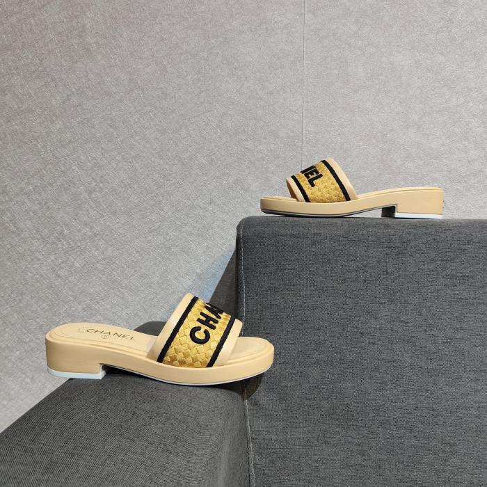 Ladies leather sandals slippers , size 34-41 ,with box, SS60-1441-1443