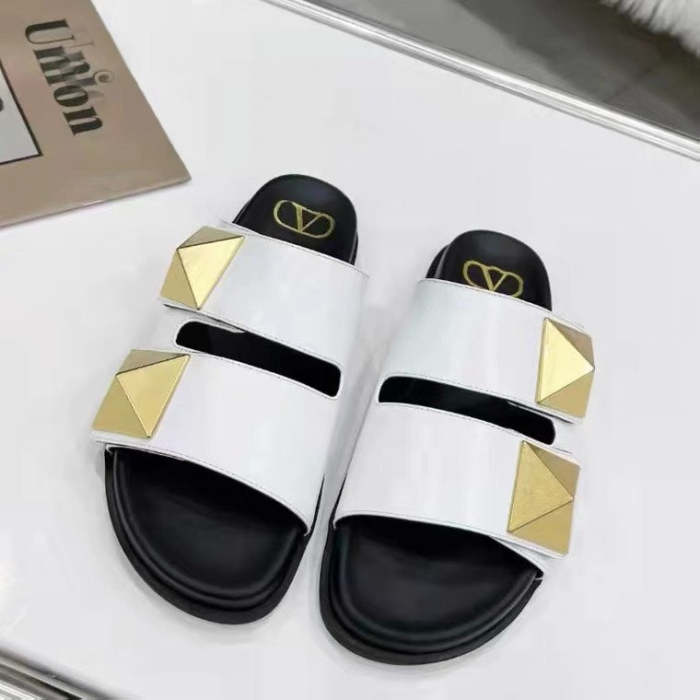 Flat leather sandals slippers , size 34-41 ,with box, SS60-1489-1490