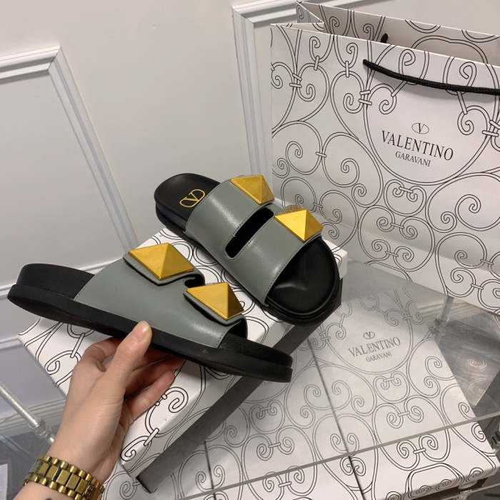 Flat leather sandals slippers , size 34-41 ,with box, SS60-1481-1482