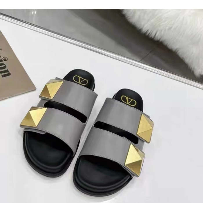 Flat leather sandals slippers , size 34-41 ,with box, SS60-1481-1482