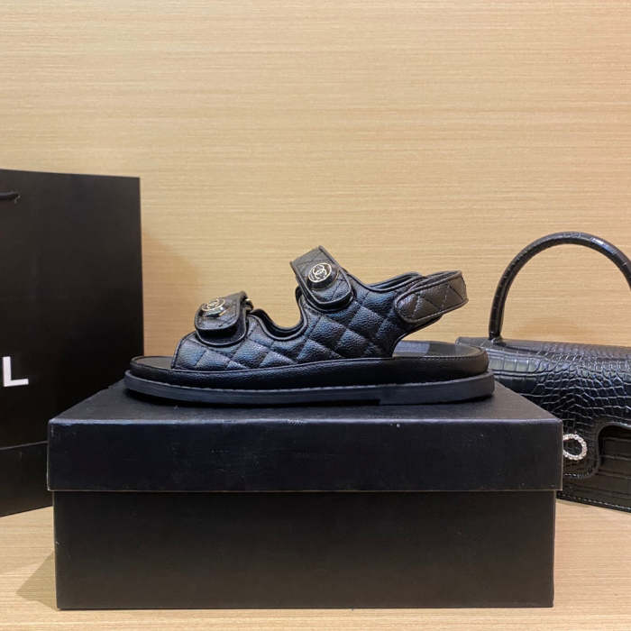 Flat leather sandals slippers , size 34-40 ,with box, SS60-1464