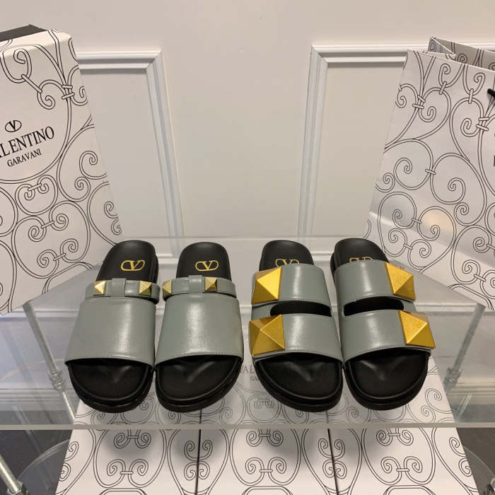 Flat leather sandals slippers , size 34-41 ,with box, SS60-1481-1482