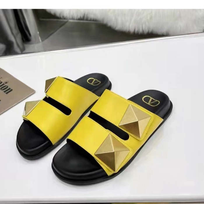Flat leather sandals slippers , size 34-41 ,with box, SS60-1483-1484