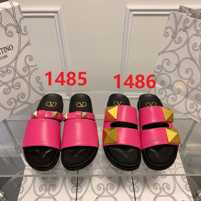 Flat leather sandals slippers , size 34-41 ,with box, SS60-1485-1486