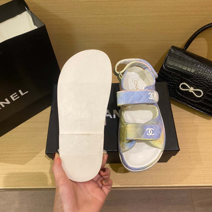 Flat leather sandals slippers , size 34-40 ,with box, SS60-1462