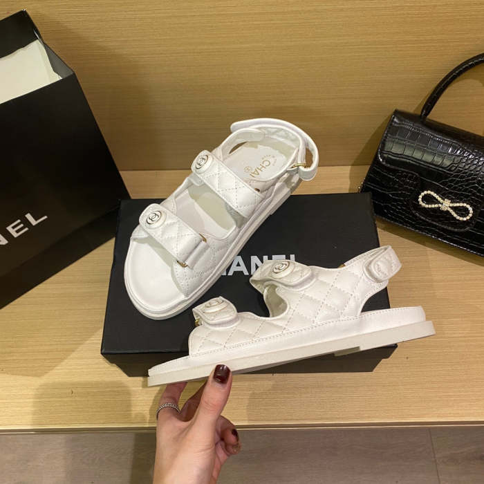 Flat leather sandals slippers , size 34-40 ,with box, SS60-1463