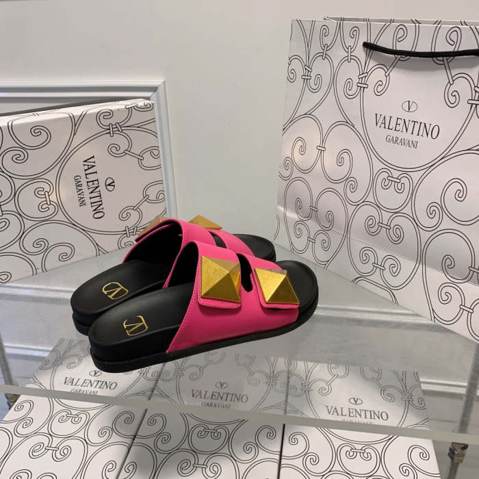 Flat leather sandals slippers , size 34-41 ,with box, SS60-1485-1486