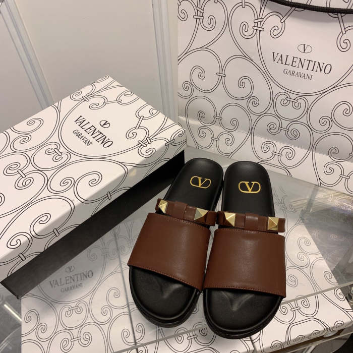 Flat leather sandals slippers , size 34-41 ,with box, SS60-1491-1492