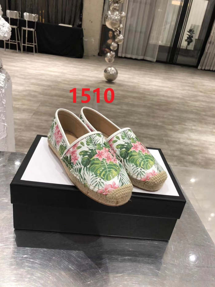 Women flat shoes ,size 35-41 ,with box, SS60-1510
