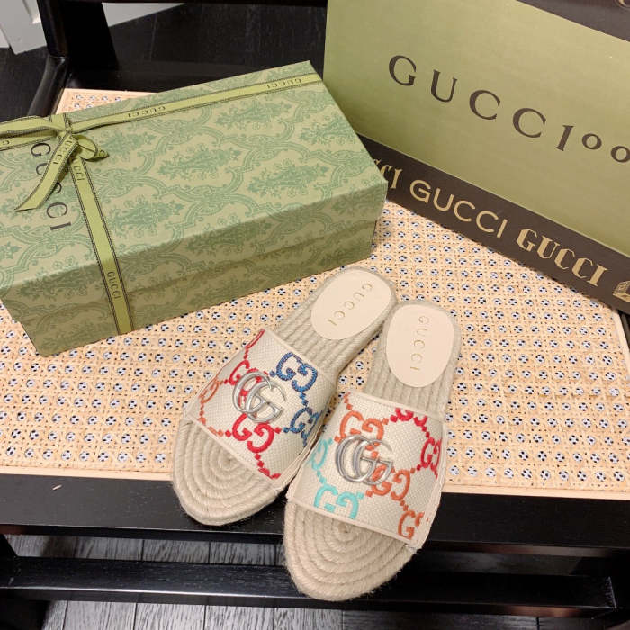 Flat sandals slippers , size 34-40 ,with box, SS60-1521-1523