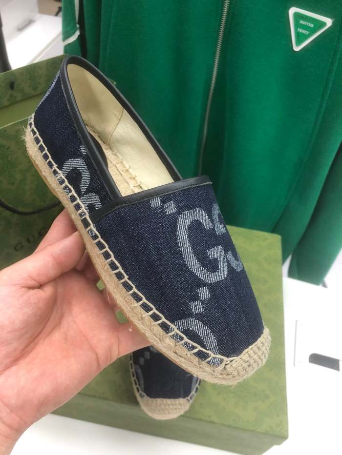 Women flat shoes ,size 35-41 ,with box, SS60-1499