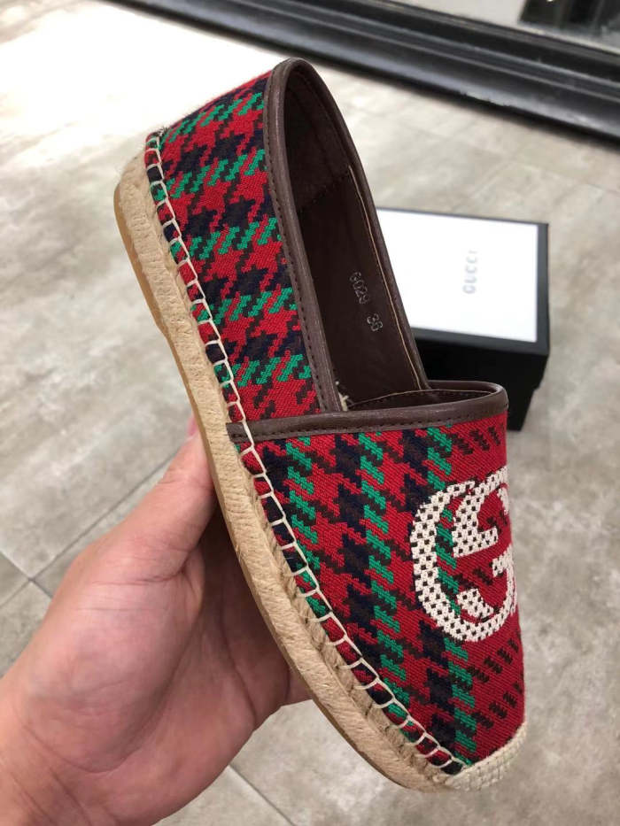 Women flat shoes ,size 35-41 ,with box, SS60-1508