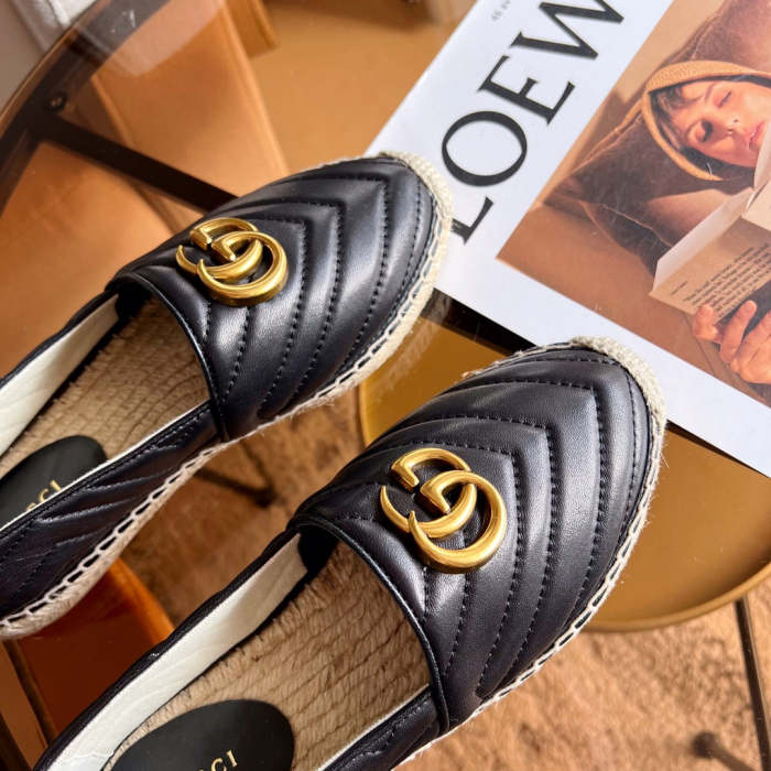 Women flat shoes ,size 35-40 ,with box, SS60-1516-1517