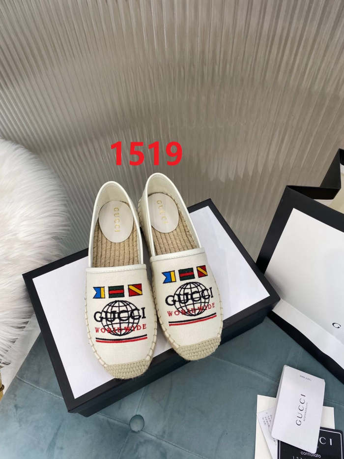 Women flat shoes ,size 35-41 ,with box, SS60-1519