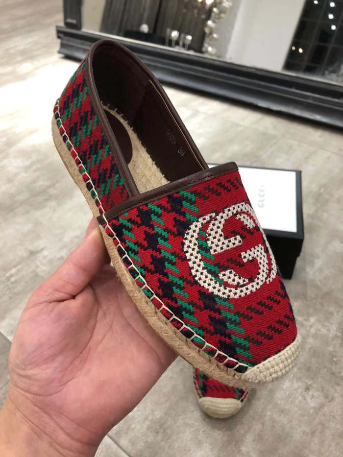Women flat shoes ,size 35-41 ,with box, SS60-1508