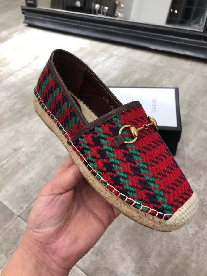 Women flat shoes ,size 35-41 ,with box, SS60-1509