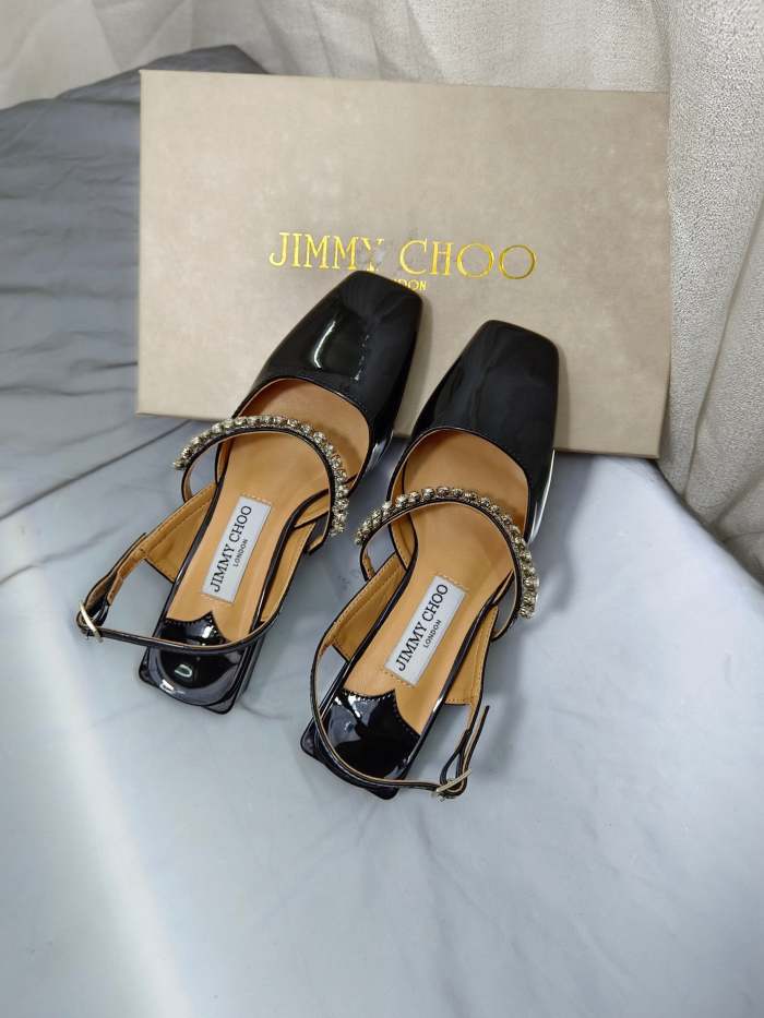 Flat leather sandals slippers , size 34-40 ,with box, SS70-1284