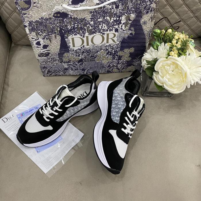 women flat sneakers shoes, size 34-40 with box , SS70-1292