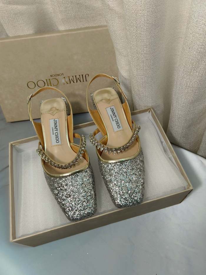 Flat leather sandals slippers , size 34-40 ,with box, SS70-1283