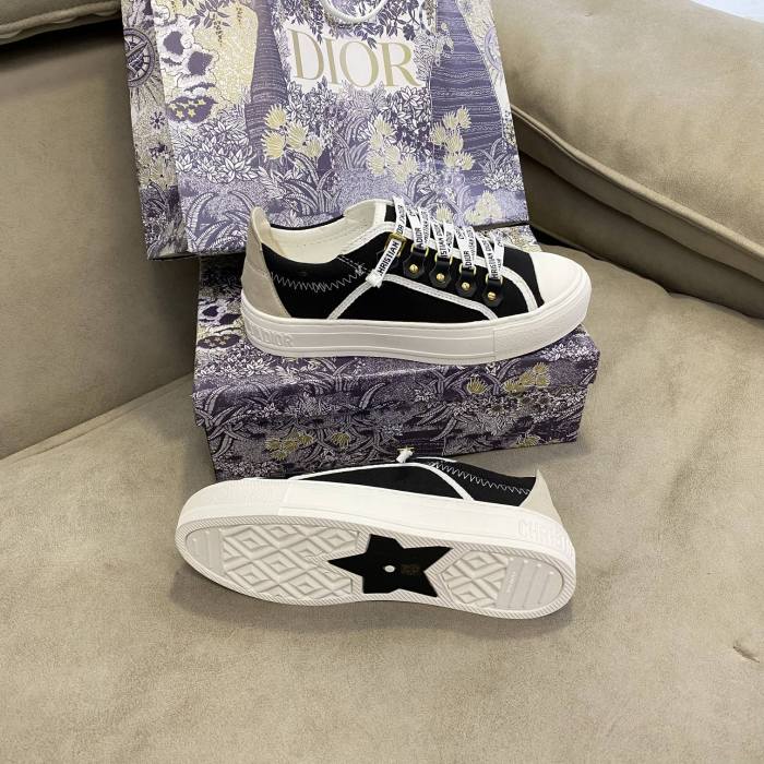 women flat sneakers shoes, size 35-40 with box , SS70-1287-1288