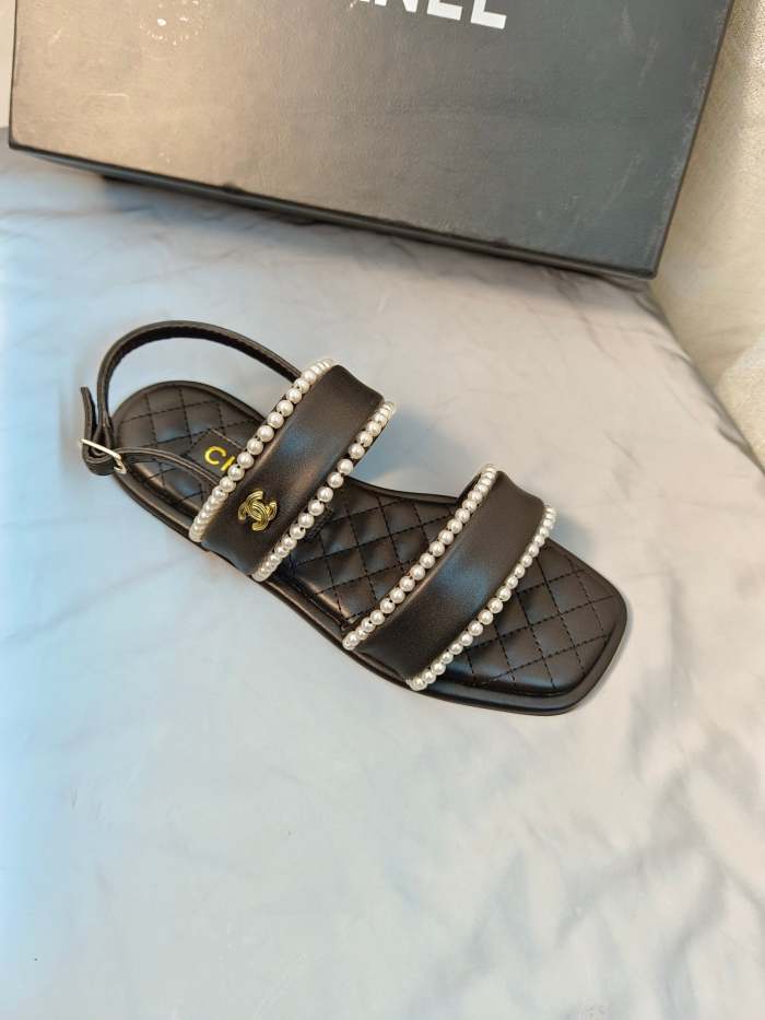 Flat leather sandals slippers , size 35-40 ,with box, SS70-1281-1282