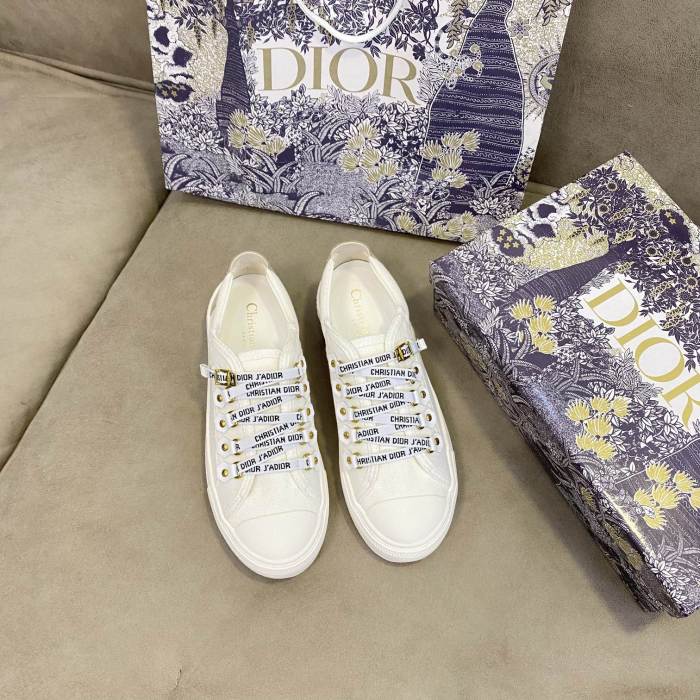 women flat sneakers shoes, size 35-40 with box , SS70-1287-1288